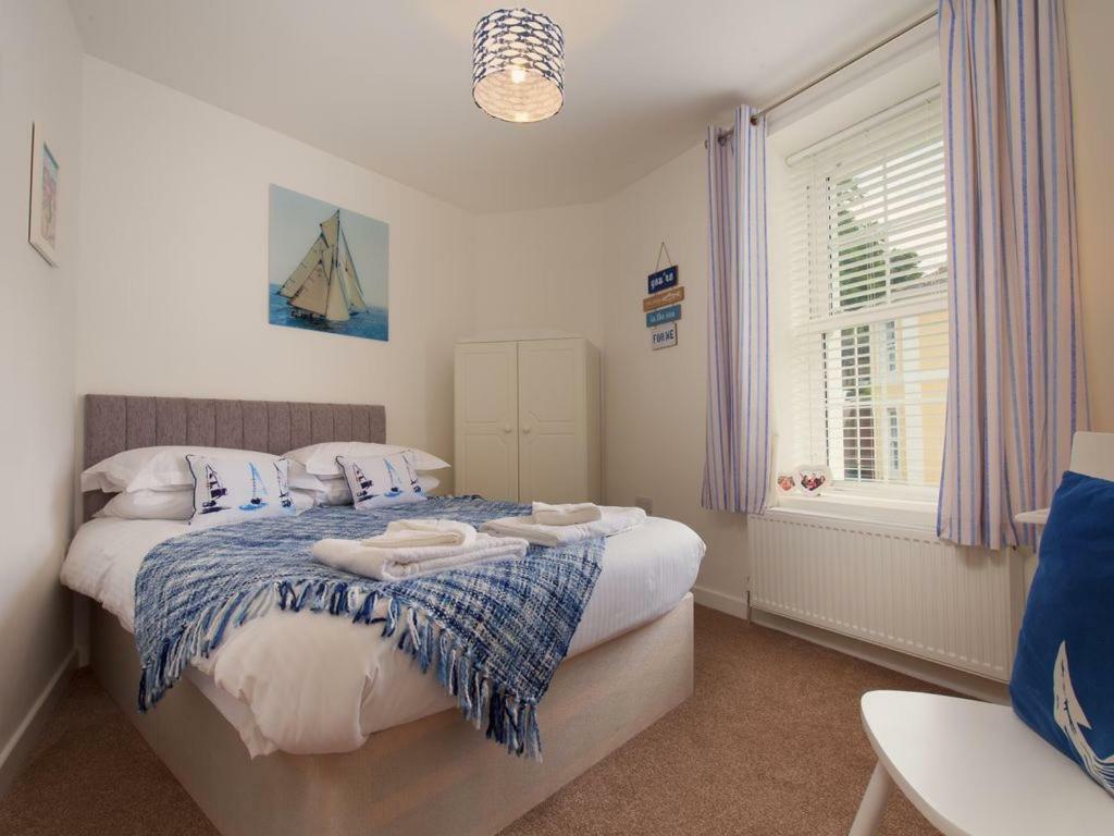The Bonting Beautiful Three Bed Townhouse Near Harbour And Beach Torquay Exterior photo